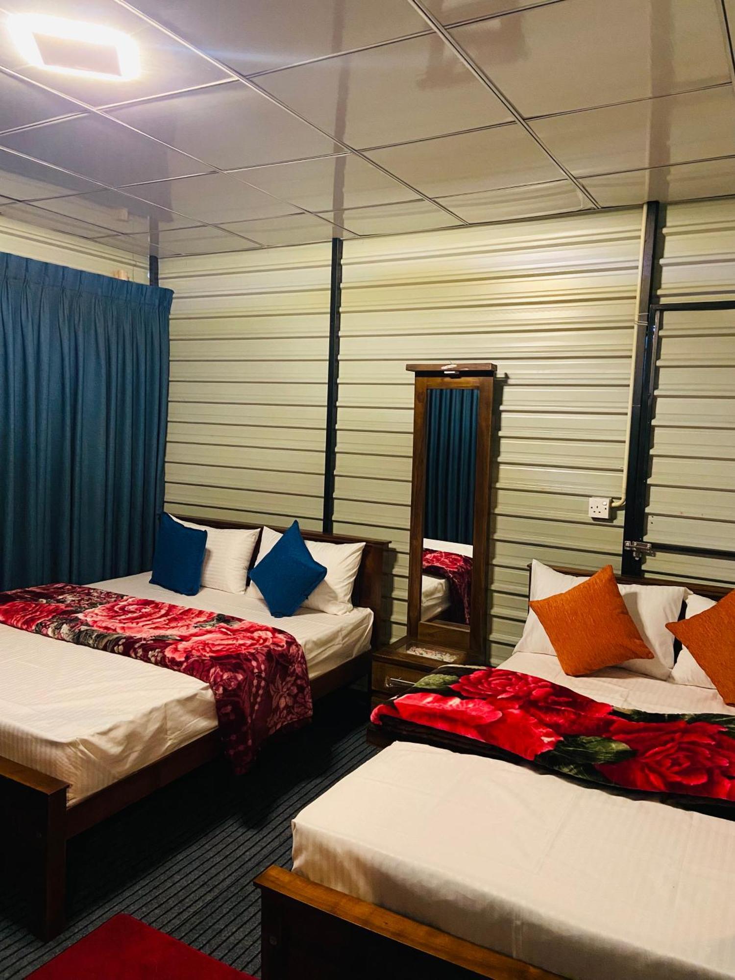 Shan Hotel Nallathanniya Dış mekan fotoğraf
